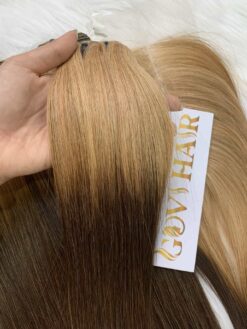 Bone straight Ombre blond/ brown Weft