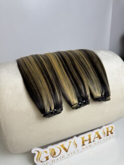 Weft Hair Extensions 22 Inch Mix Piano #8/613