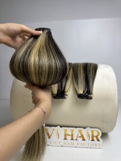 Machine Weft Hair Extensions 22 Inch Mix Piano #8/613