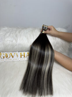 Scandinavian Color Tape In Hair Extensions