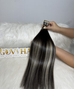 Scandinavian Color Tape In Hair Extensions