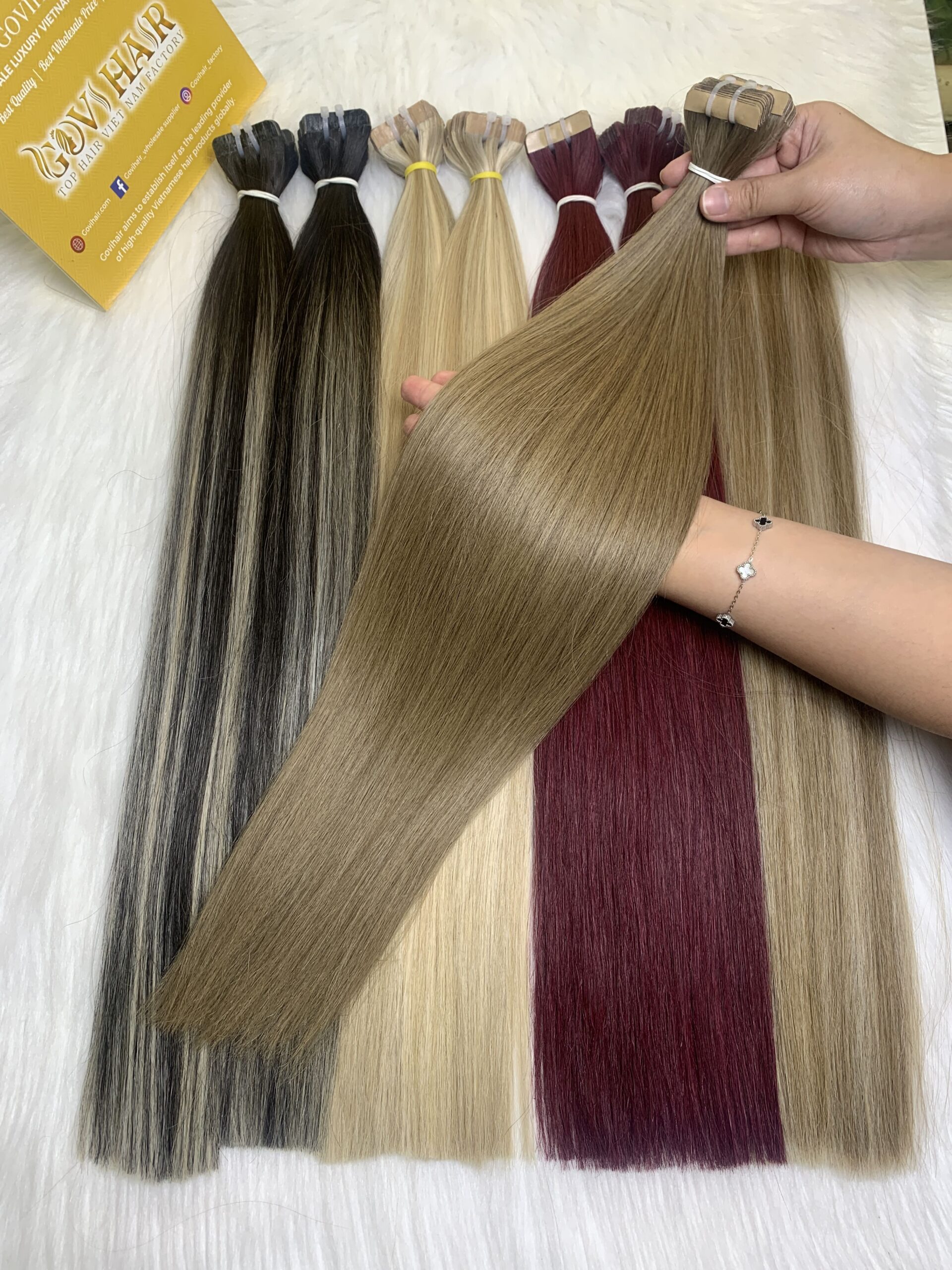 24 Inch Straight #18 Ash Blonde Color Tape In Hair Extensions Premium Human Hair 3 Straight #18 Color Tape In Hair Extension