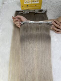 24 Inch Straight Ombre Ash Blonde Color Clip In Hair Extensions