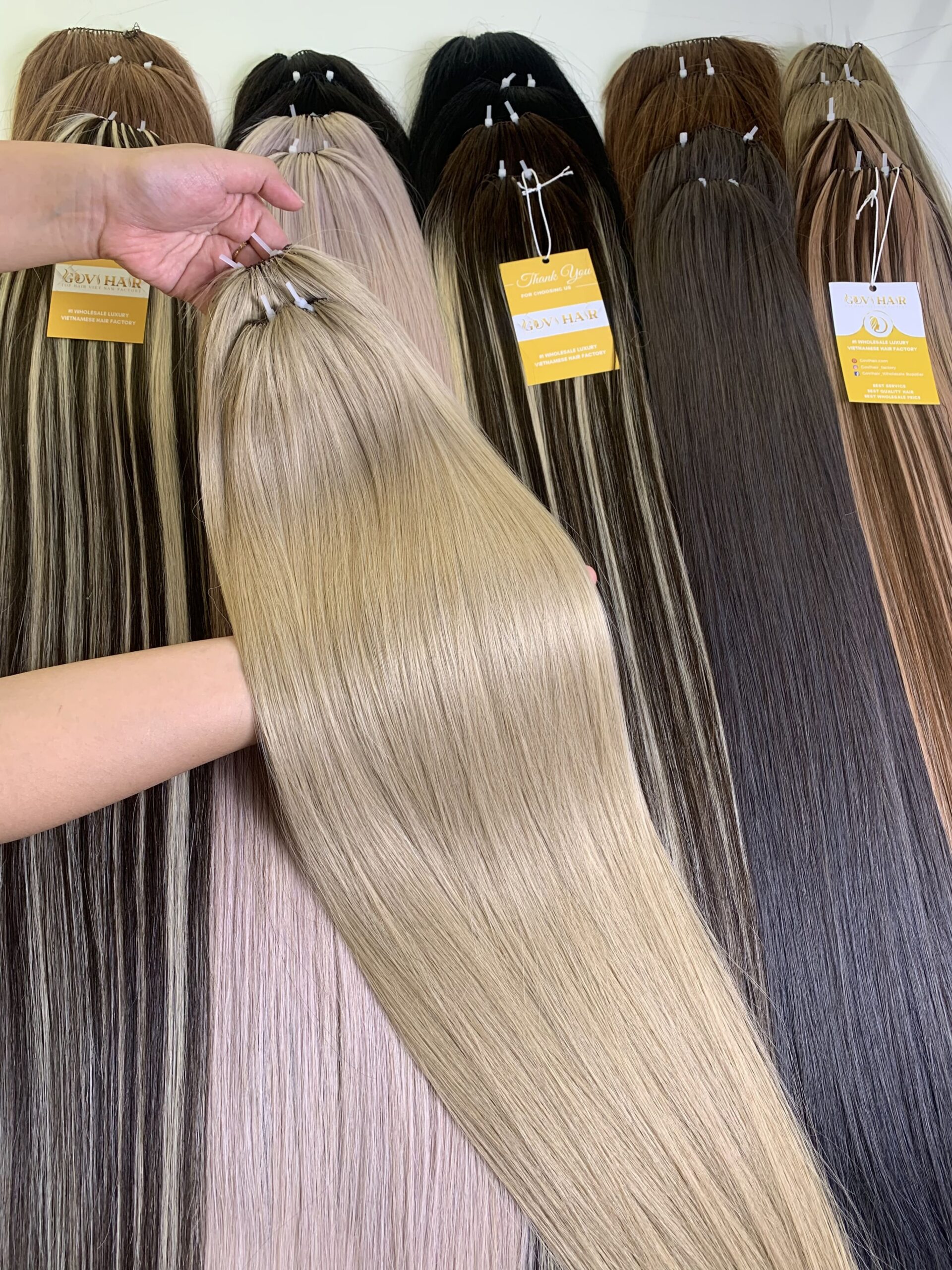 20 Inch Straight Platinum Blonde Color Feather Weft Hair Extensions 100% Human Hair 2 Feather Weft Hair Extensions Platinum Color