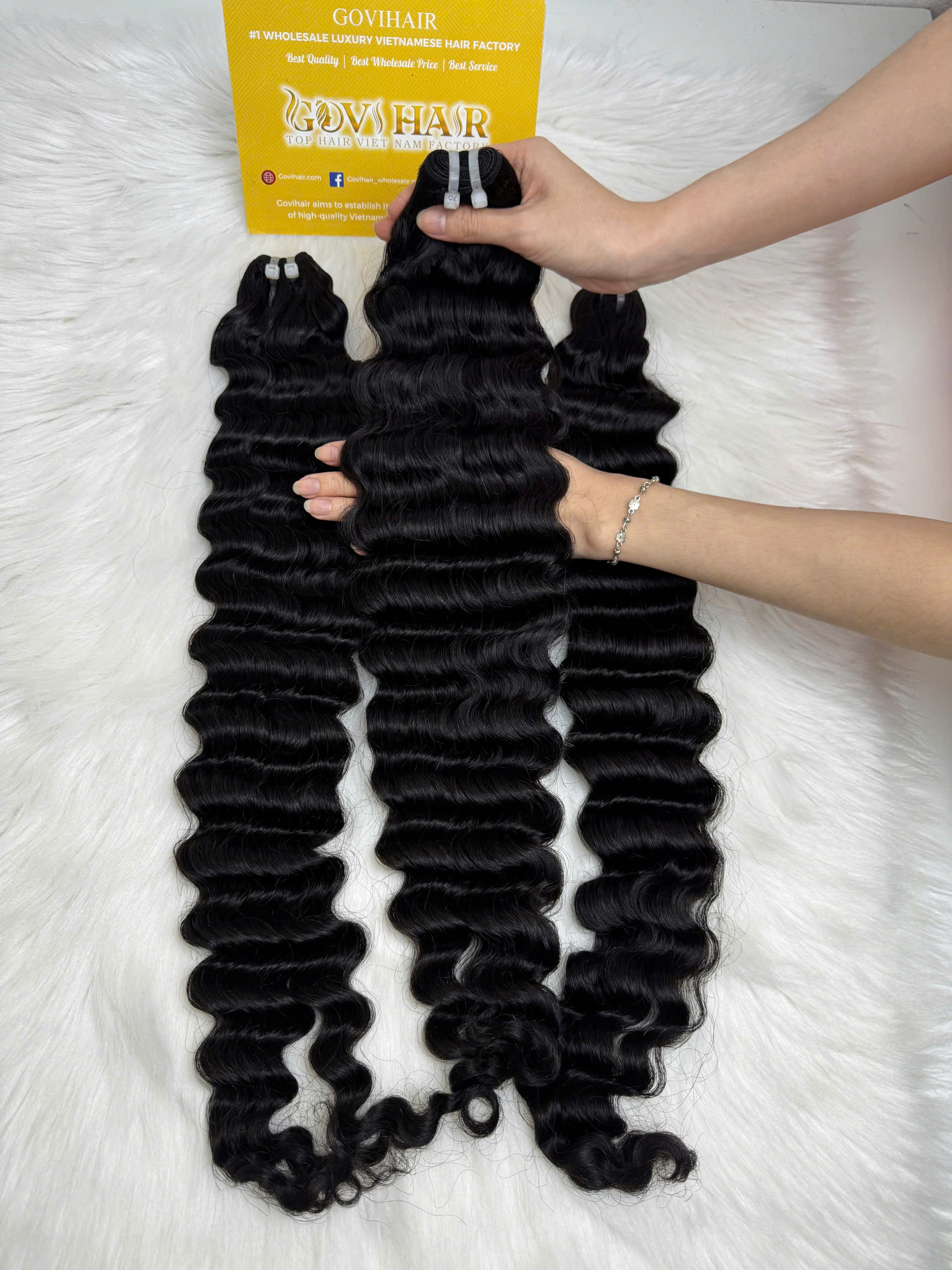 22 Inch Raw Human Hair Bundles Deep Wave Wholesale for Hair Salon 2 22 Inch Raw Human Hair Bundles Deep Wave