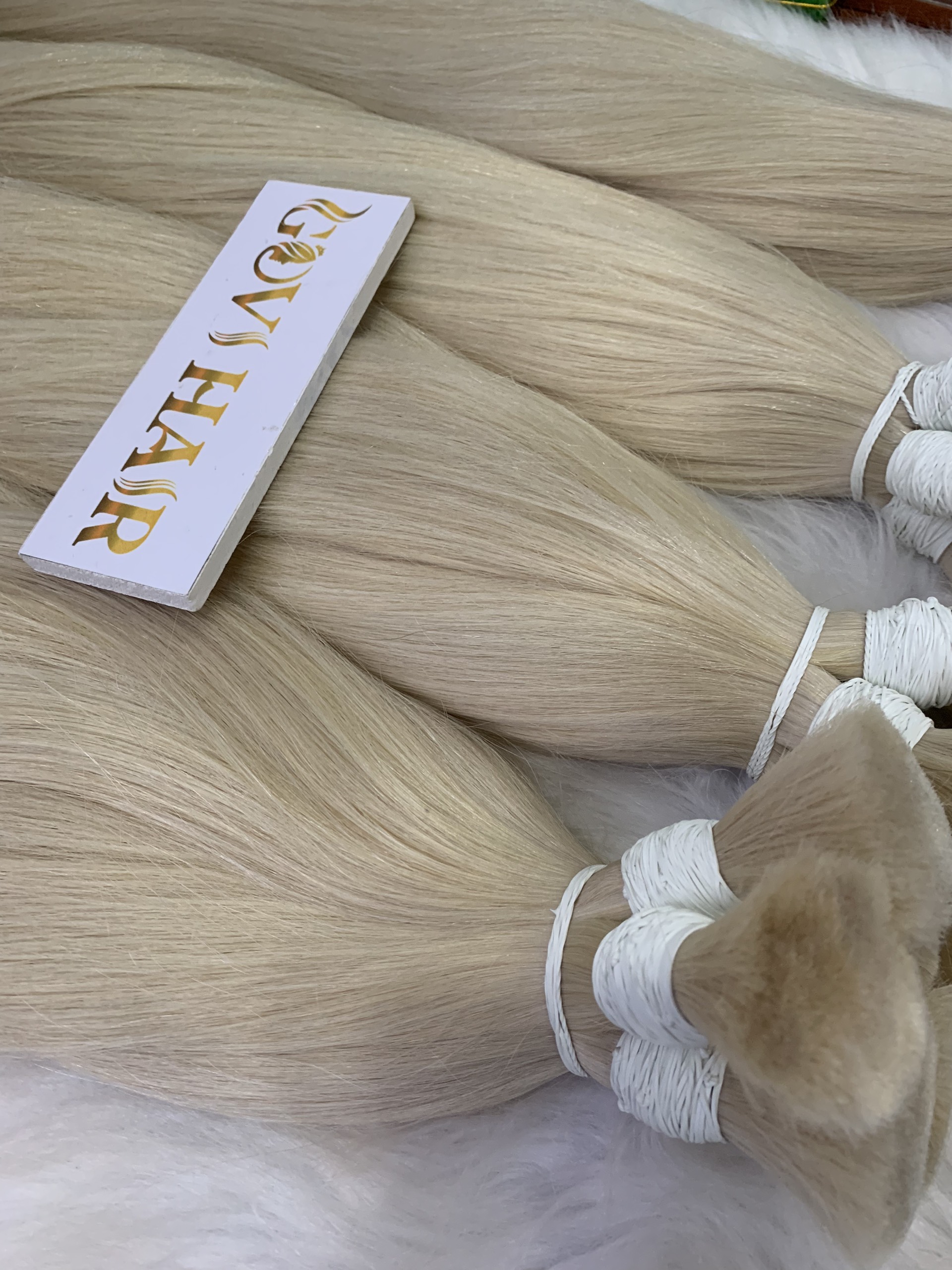 100% Raw Human Hair Bundles #60 Color For Salon Owner 3 Blonde Bleach Hair Super Premium 100% Vietnam Raw Human Hair