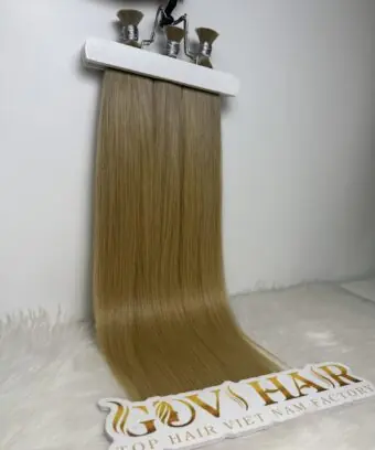 Straight Bulk Human Hair for Braiding 22 Inch Bergen Blonde Color