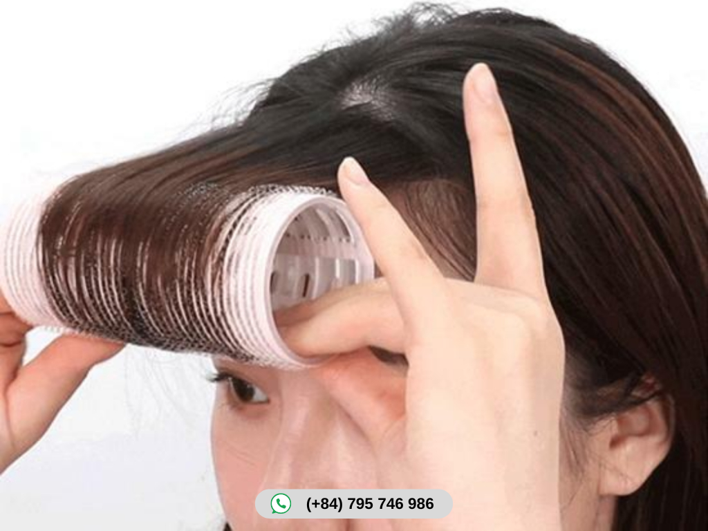 Unroll the roller without tugging