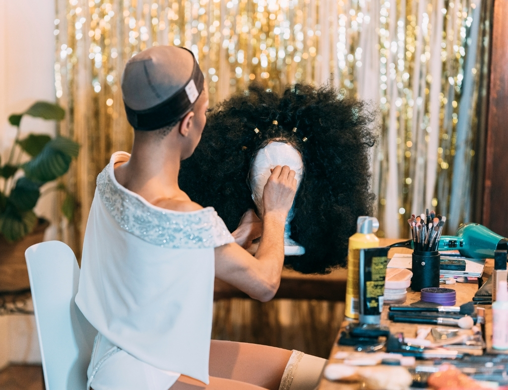 How to Maintain Your 13x4 vs 13x6 Lace Front Wigs