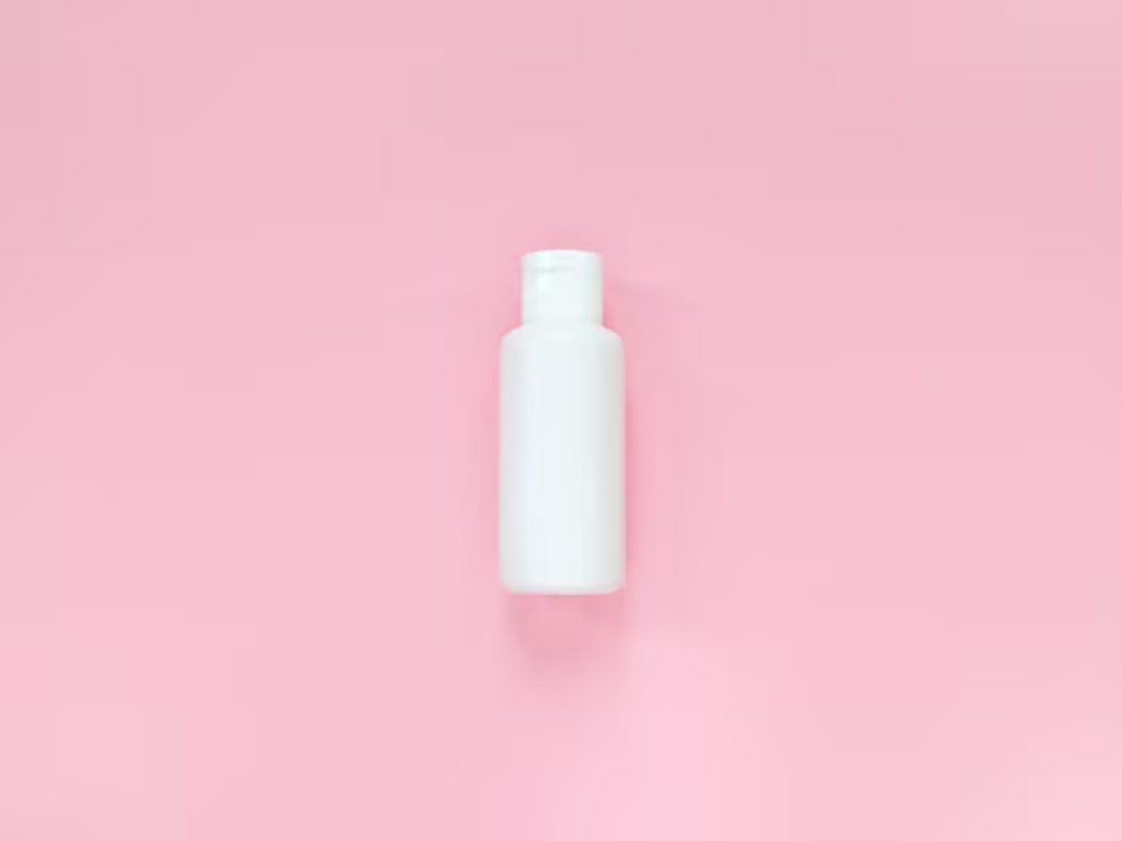 Toner adds pigments to neutralize or enhance hair color