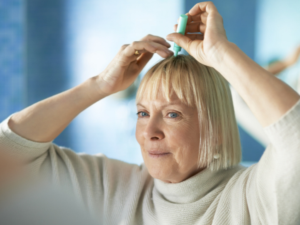 Why Am I Allergic To Weave? Common Reactions And Safe Treatments 2 Glues can provoke allergic reactions