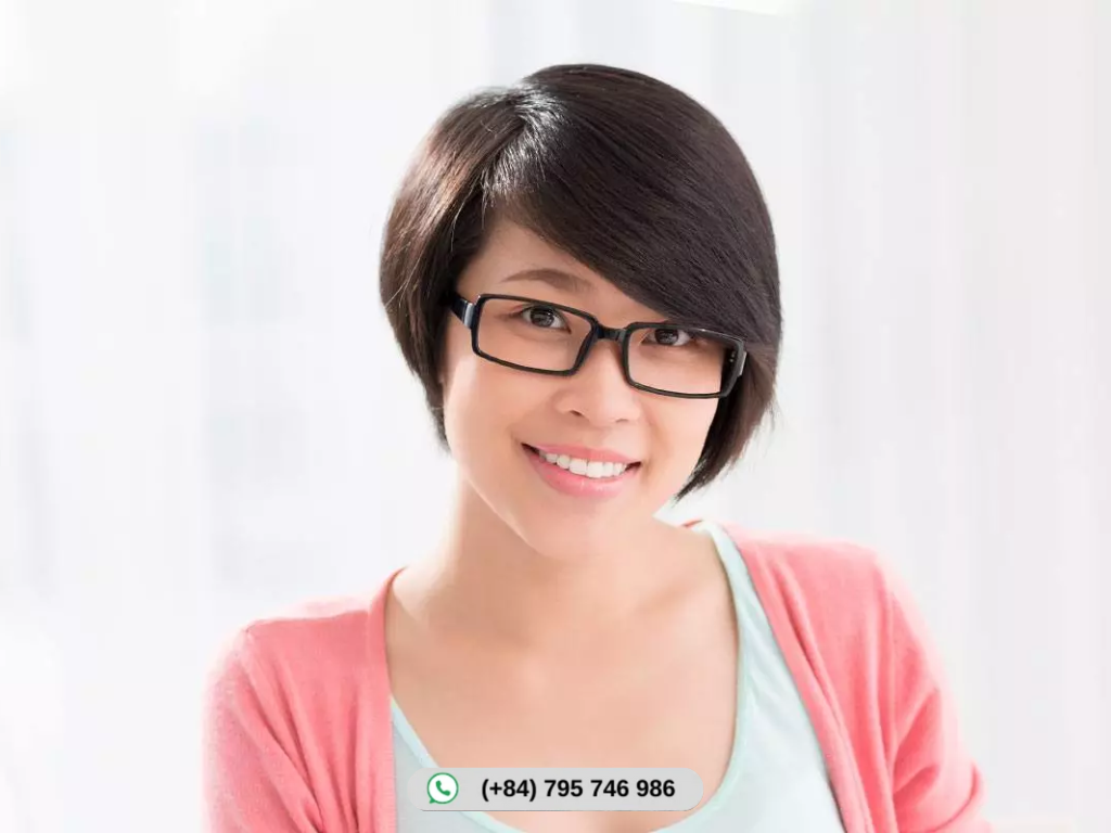 Classic Straight Pixie