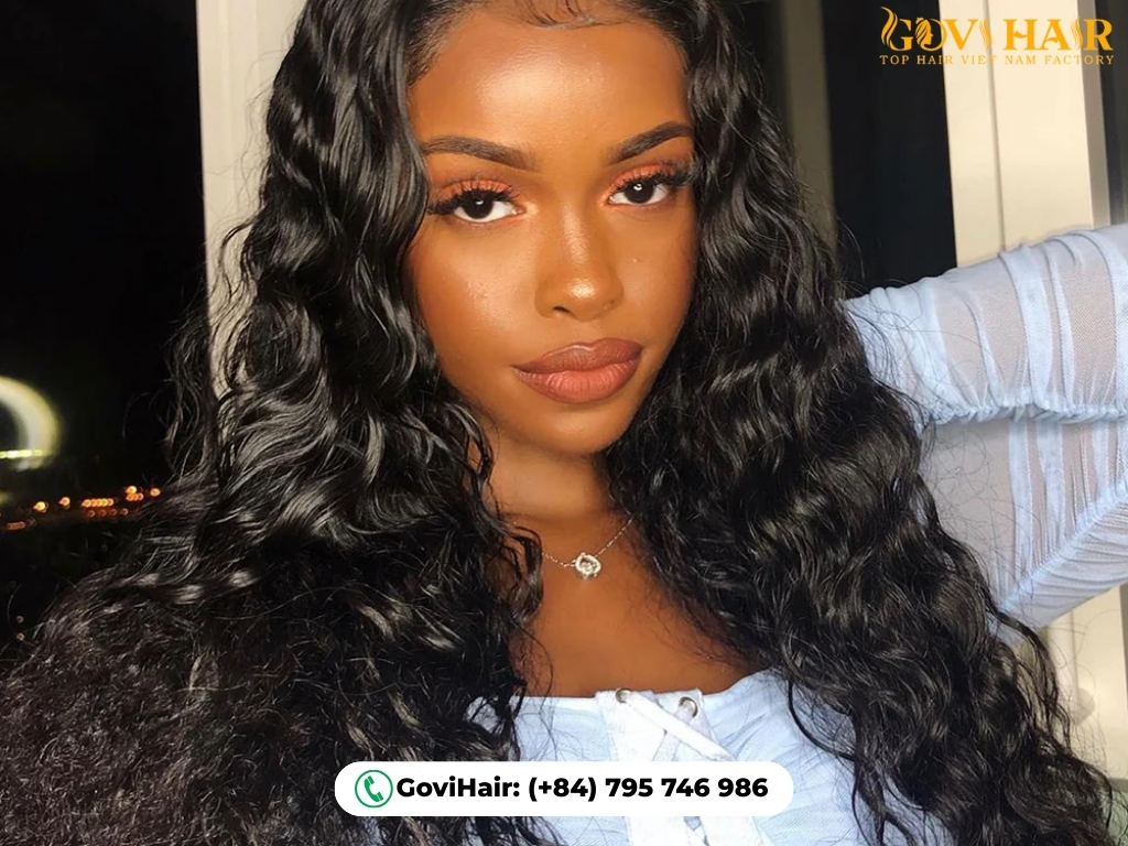 Malaysian Human Hair: medium-thick, shiny, sleek, frizz-resistant