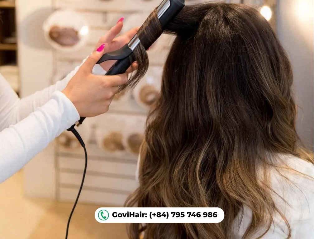 How To Put In Clip In Extensions For Thin Hair: Ultimate Guide For A Natural Look 4 Styling secrets for a natural look with clip in extensions