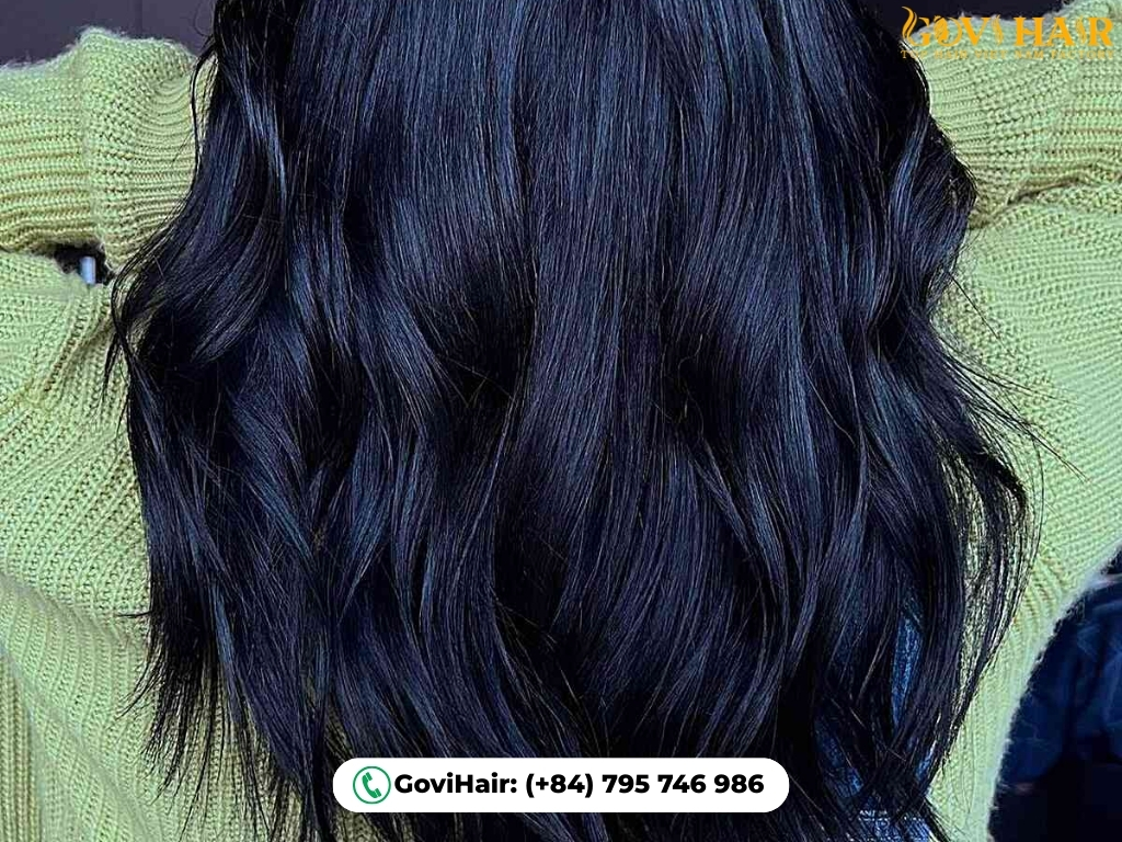 Deep Navy Blue Hair blends dark blue with black