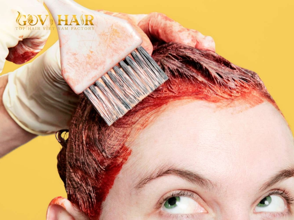 The pros and cons of coloring your hair first