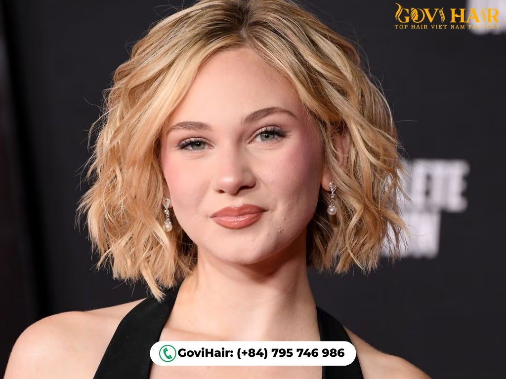 Short weaves (6-12 Inches) perfect for bobs and lobs