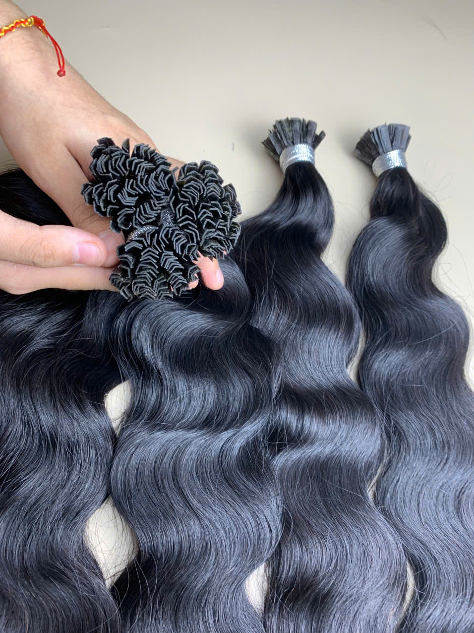 20 Inch Natural Wave #1 Jet Black Color V Tip (K Tip) Hair Extensions Raw Hair 3 v tip hair extensions natural black raw vietnamese hair 20 inch