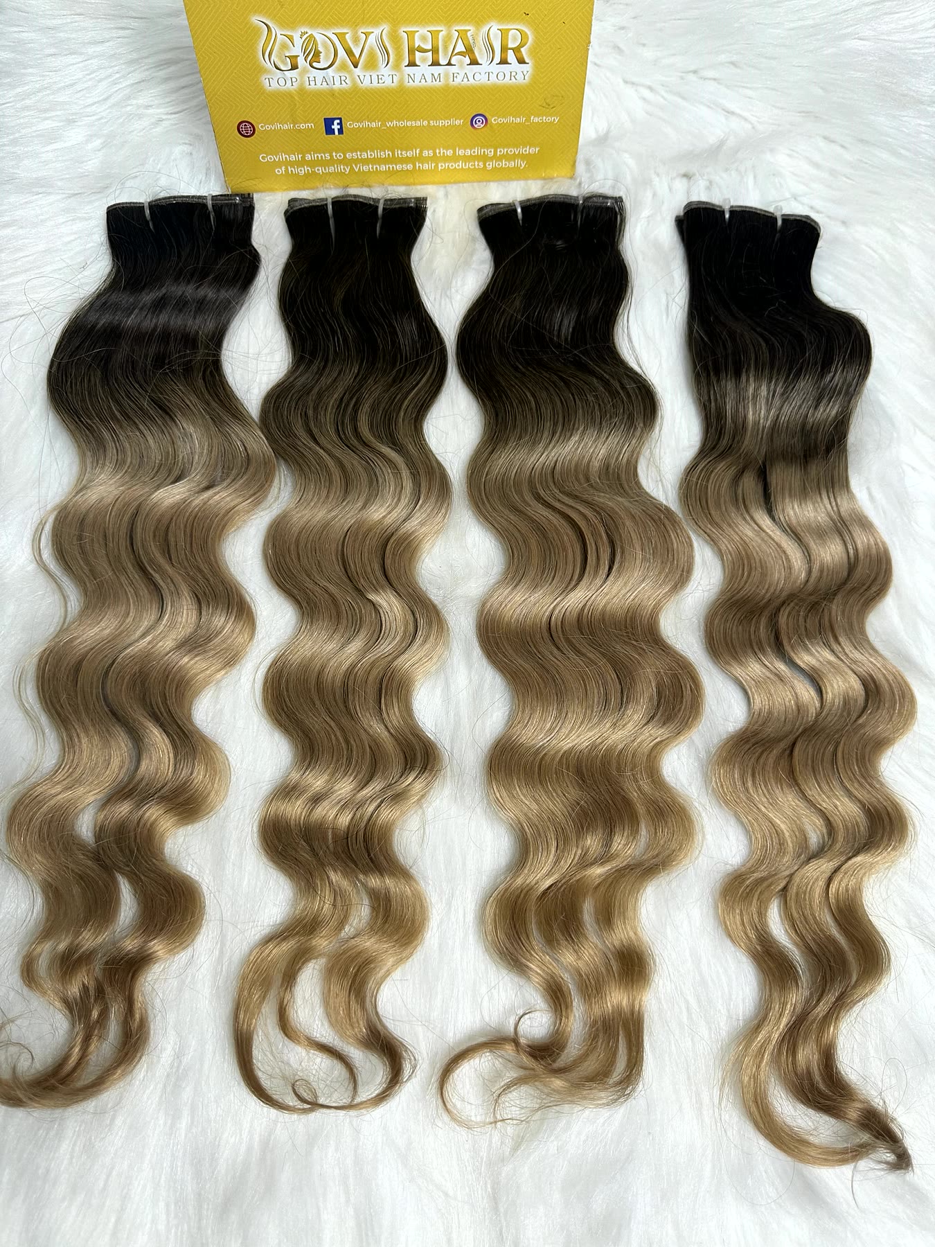 Wavy Genius Weft Extensions 20 Inch Ombre Blonde Natural Wave Raw Hair 2 Wavy genius weft extensions 20 inch ombre blonde