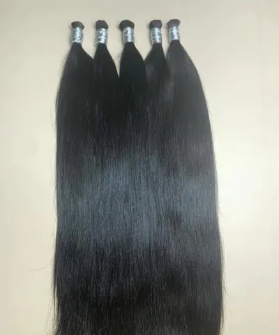 raw Vietnamese bulk hair close up view 5