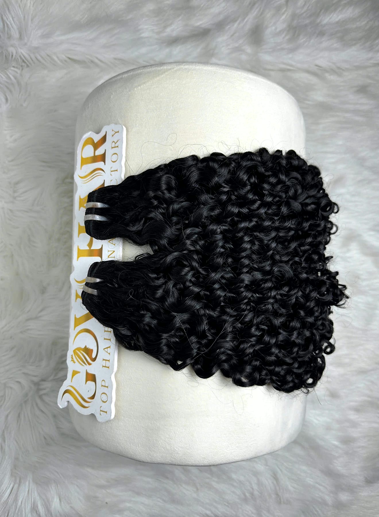 20 Inch Pixie Curly Hair Bundles Super Double Drawn Raw Wholesale 4 Pixie curly hair bundles 20 inch on stand