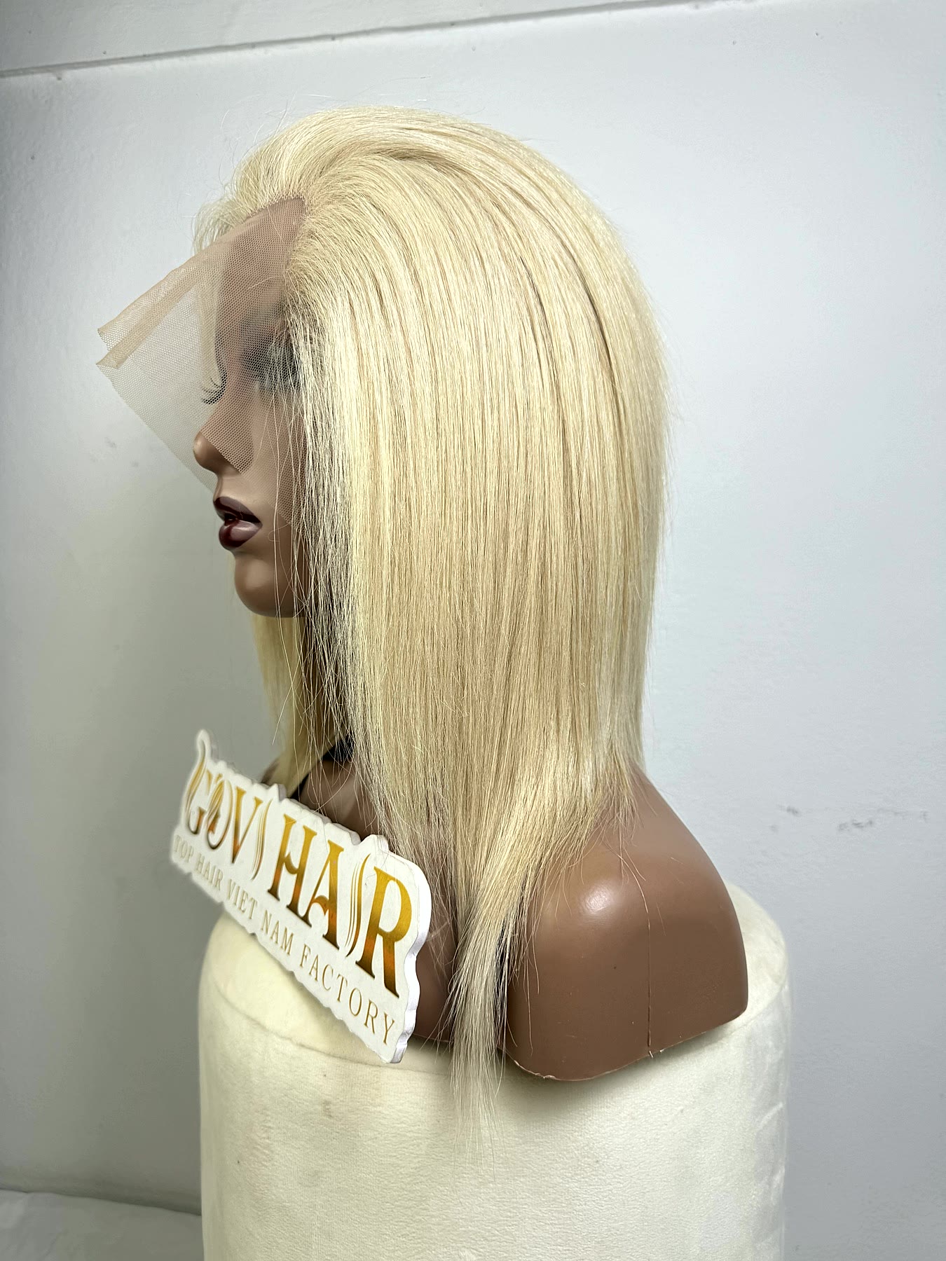 Short Blonde Full Lace Wig 14 Inch Straight Human Hair 180% Density 2 Blonde full lace wig 14 inch side