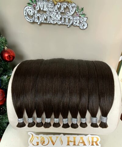 Human hair bulk #2C laid on stand
