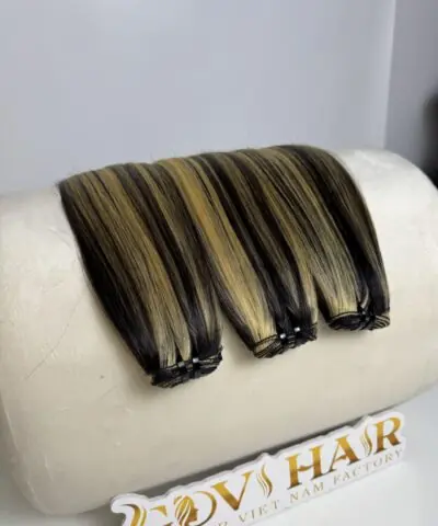 Weft Hair Extensions 22 Inch Mix Piano #8/613