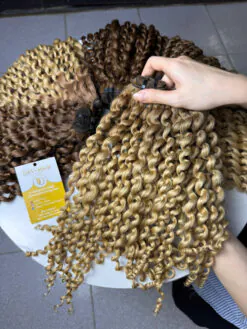 Kinky Curly Machine Weft Hair Extensions Blonde Color