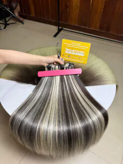 Machine Weft Hair Extensions Piano Blonde Color
