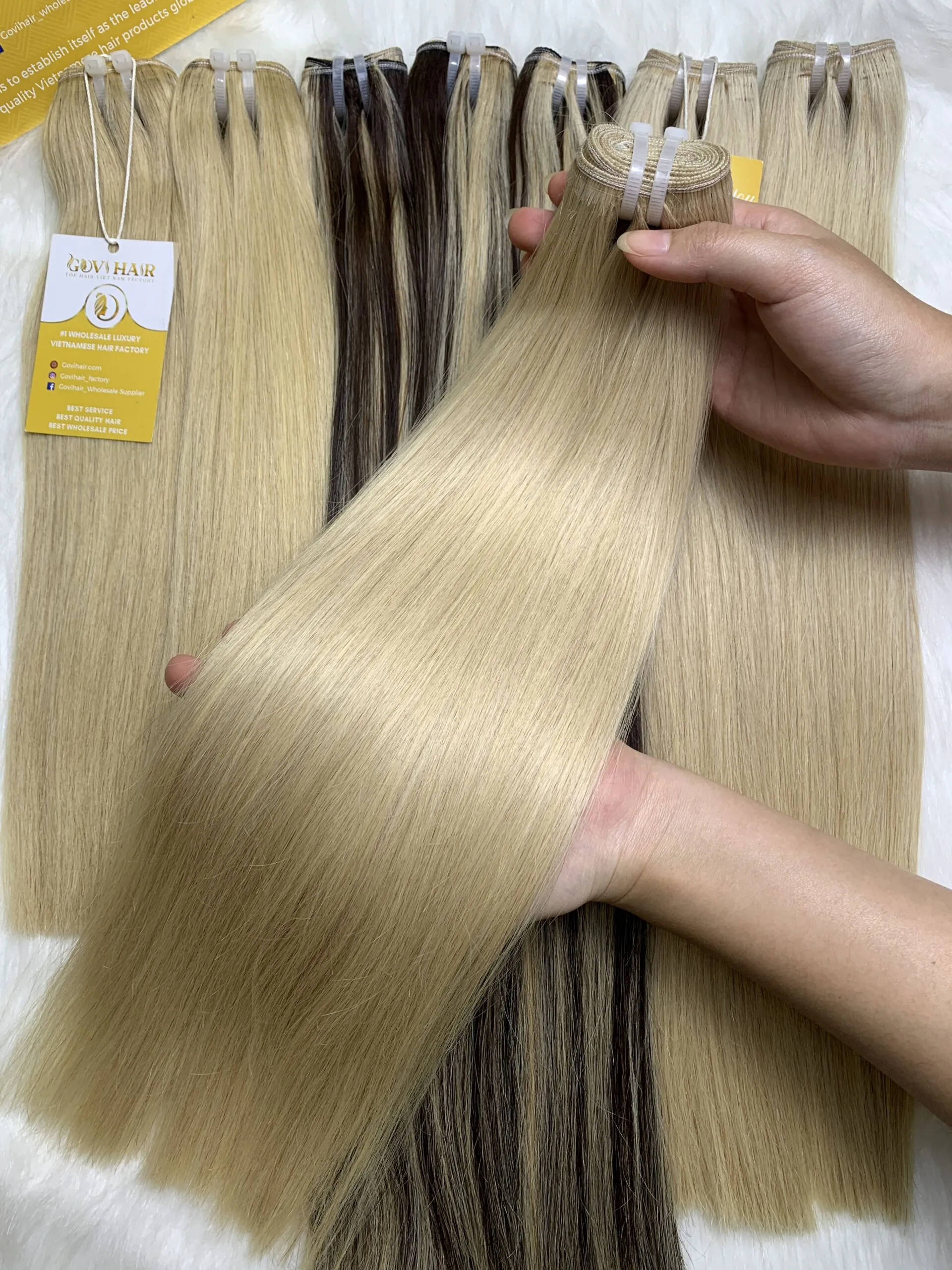 Bone Straight Machine Weft Hair Extensions 24 Inch #60 Blonde Color 2 Bone Straight Machine Weft Hair Extensions 24 Inch #60 Blonde Color