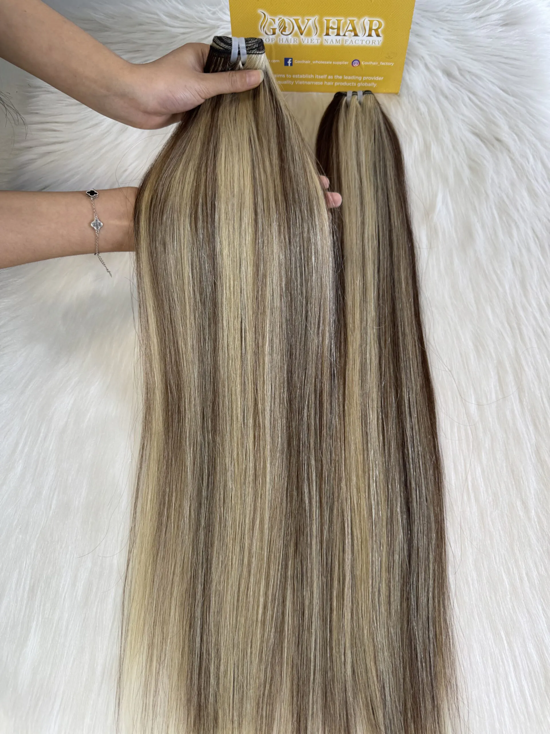 Weft Hair Extensions 26 Inch Mix Piano Blonde