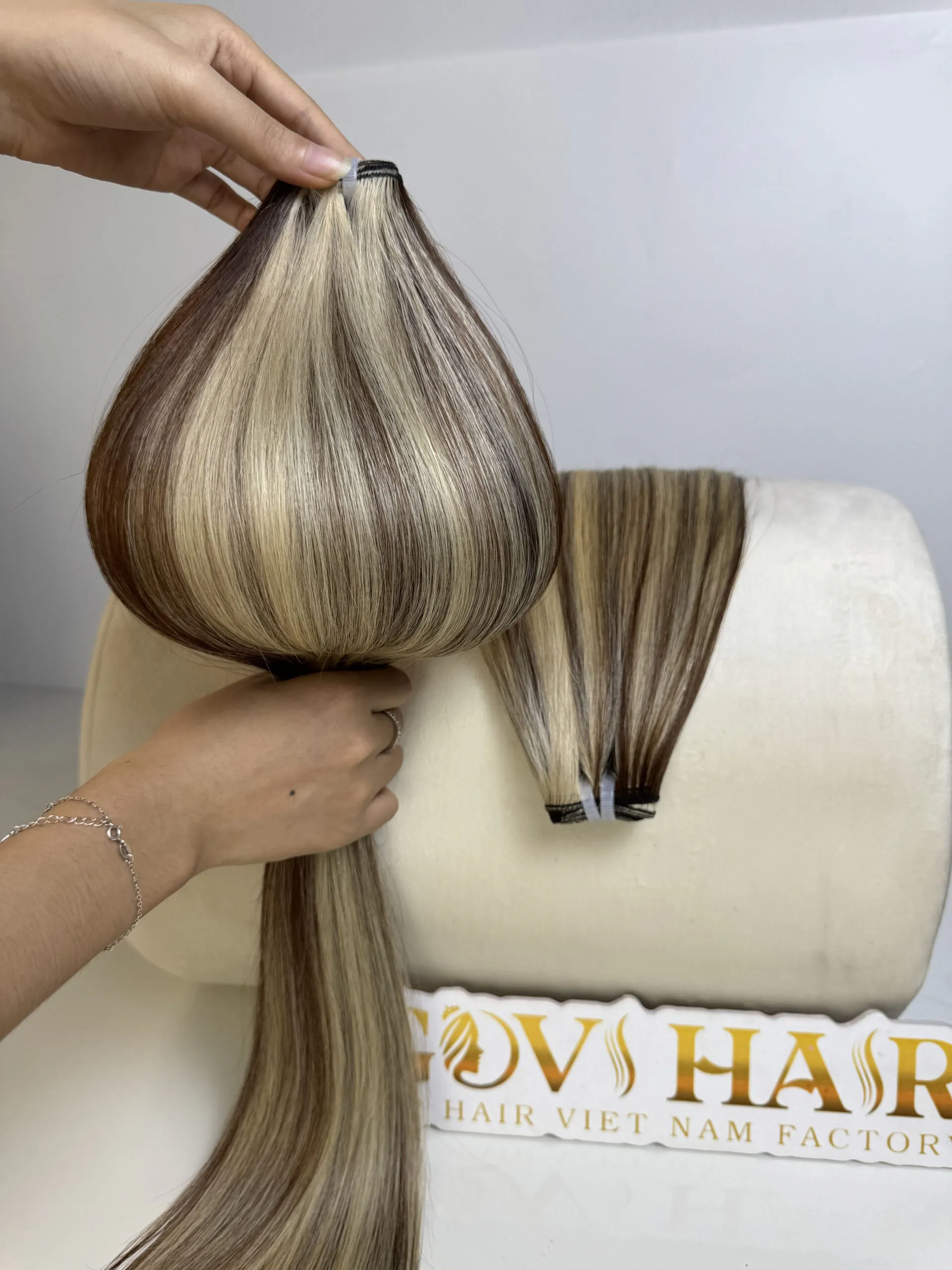 Bone Straight Machine Weft Hair Extensions 26 Inch Mix Piano Blonde