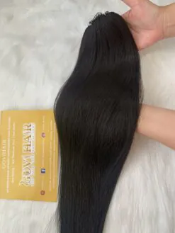 feather-hair-black-color