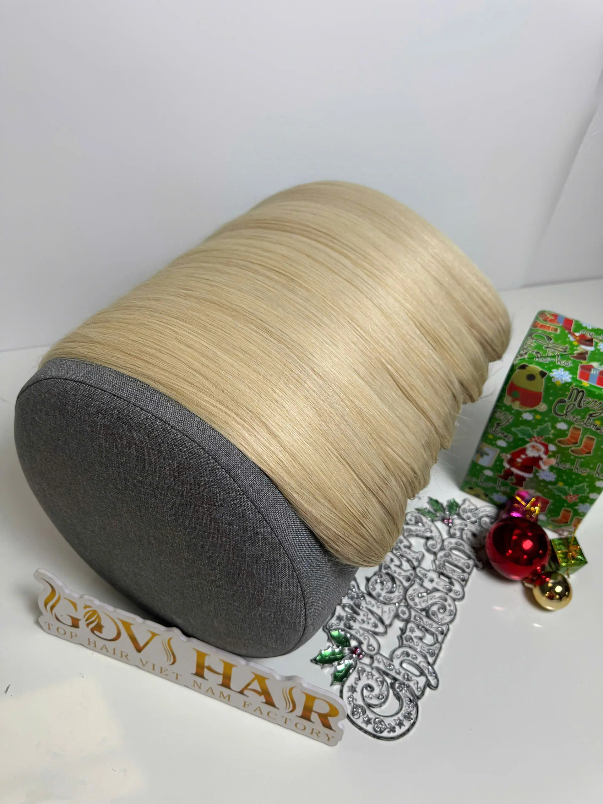20 Inch Straight Platinum Blonde Color Feather Weft Hair Extensions 100% Human Hair - Image 3
