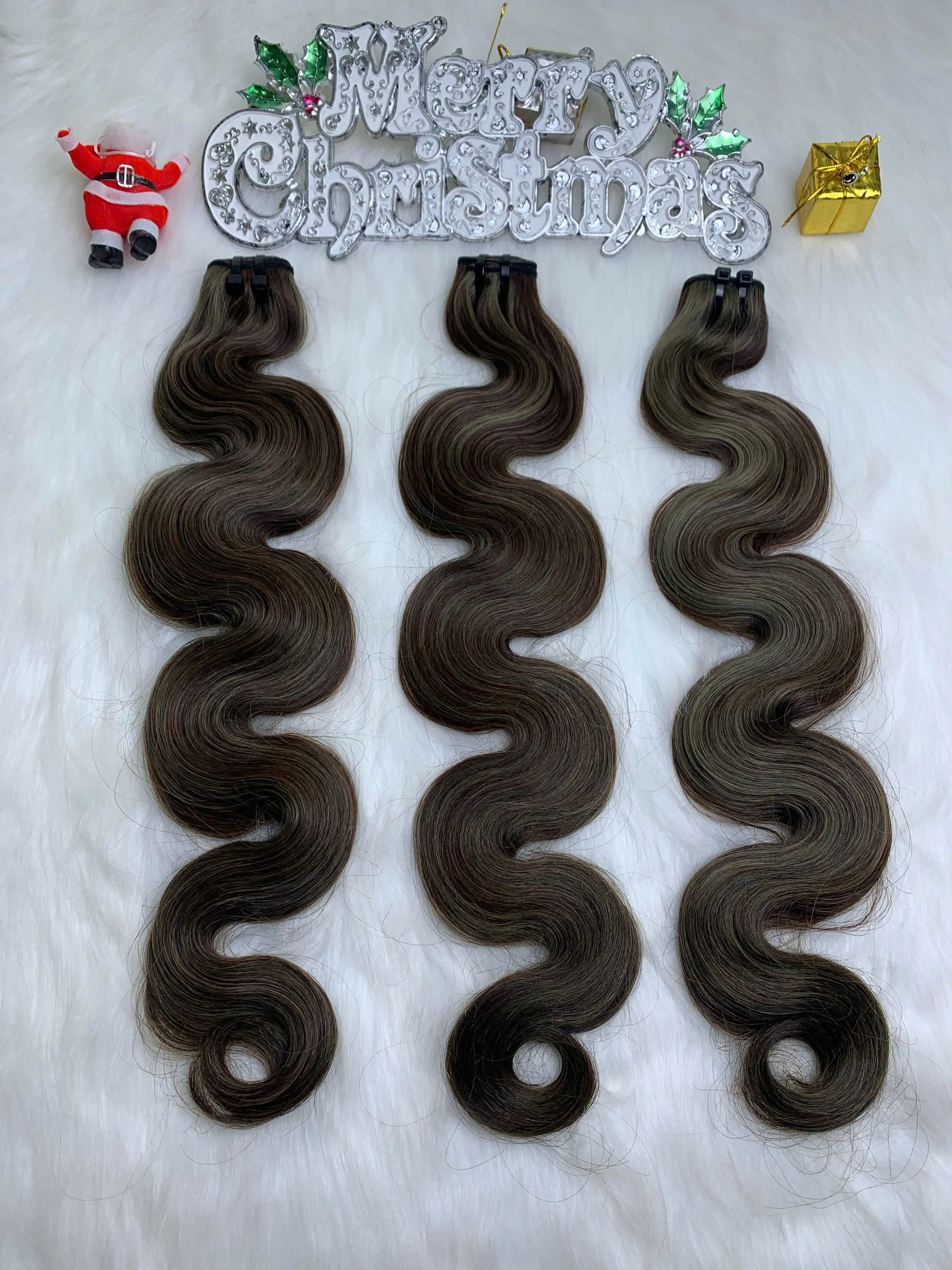 Body Wave Single Machine Weft Hair Extensions 28 Inch Mix Piano Color 2 Weft Hair Extension Body Wave Mix Piano Color Raw Vietnamese Hair
