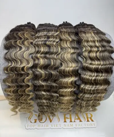 Wavy Machine Weft Hair Extensions 26 Inch Ombre Highlight Color