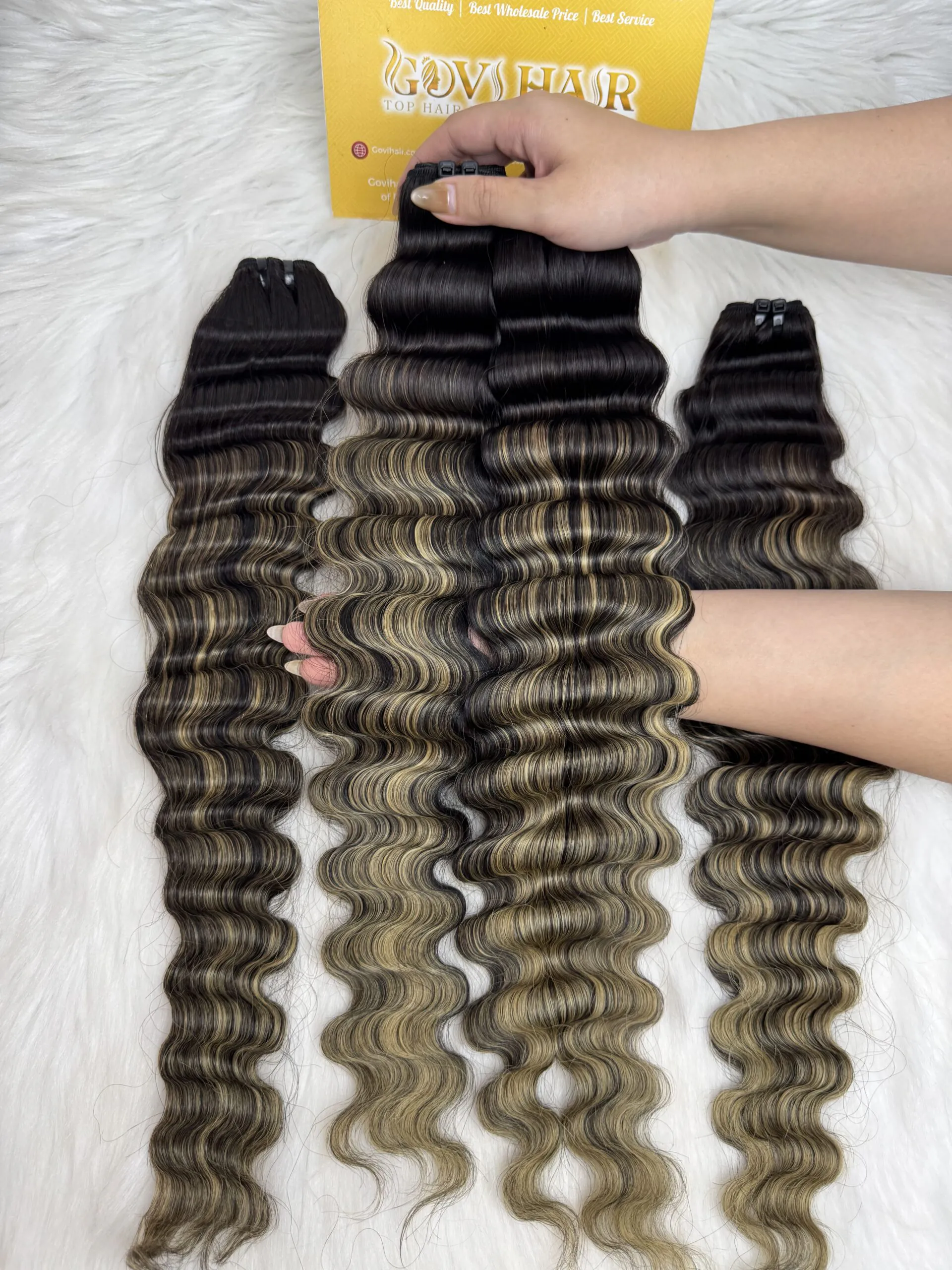 Machine Weft Hair Extensions 26 Inch Ombre Highlight