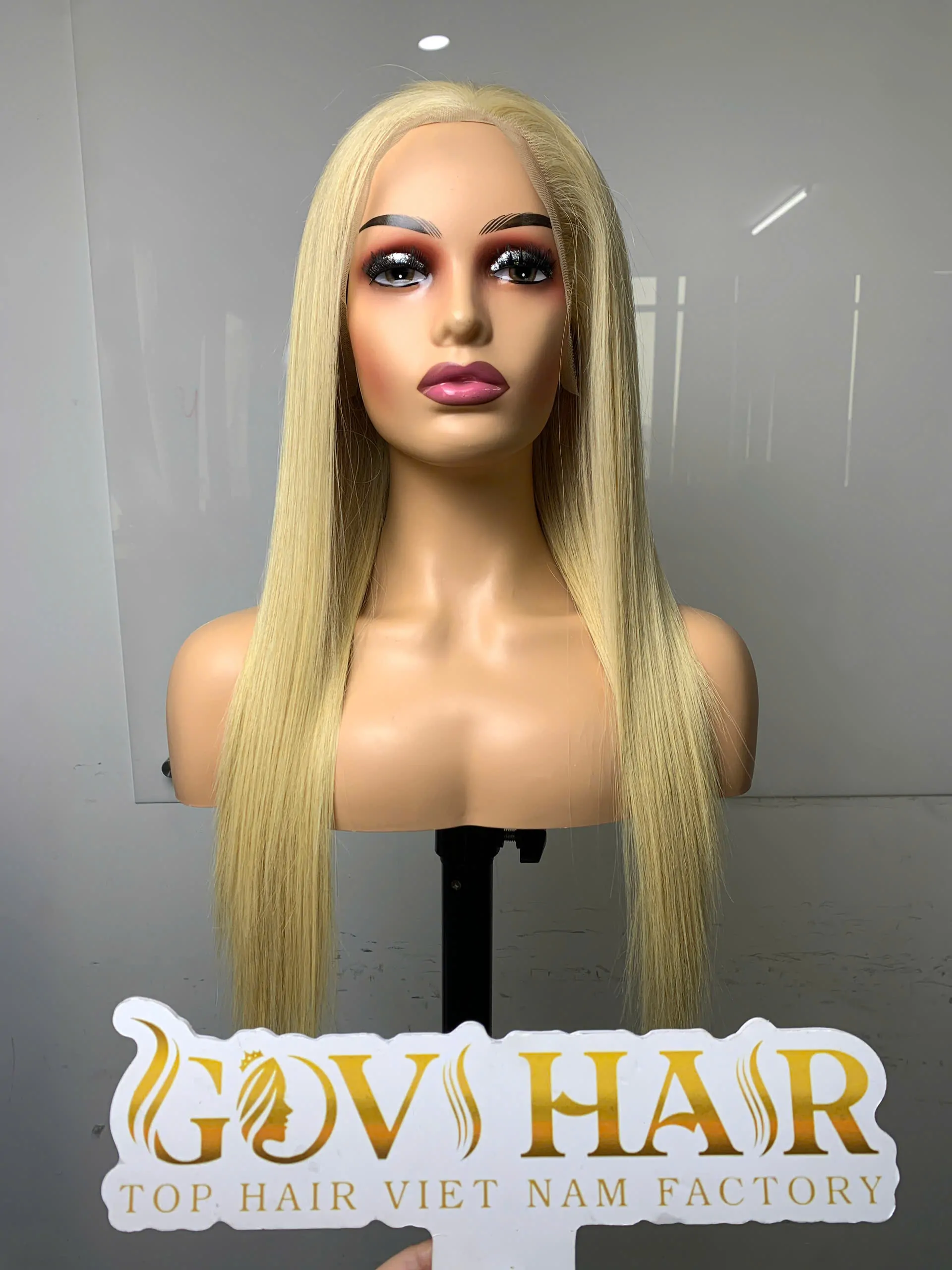 Straight Human Hair Full Lace Wig 26 Inch 180% Density 613 Color 1 Human Hair Full Lace Wig 180% Density 613 Color