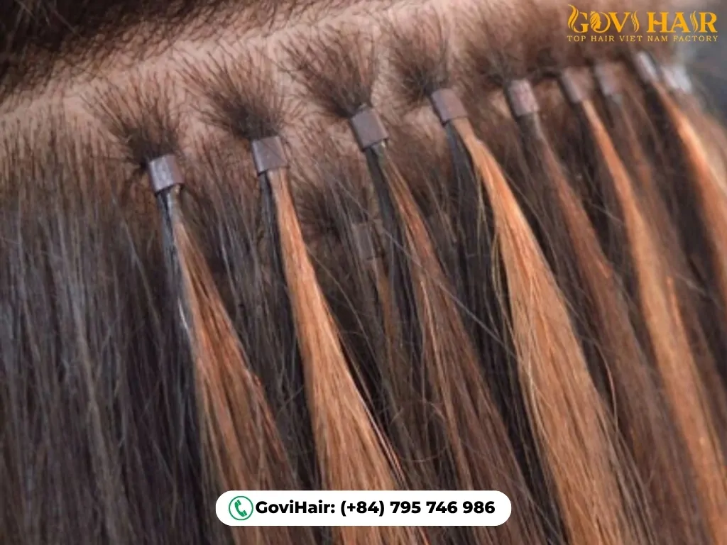 Using micro ring to attach hair topper