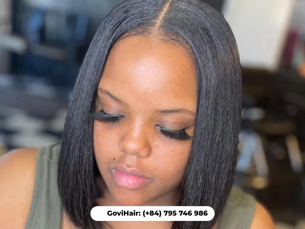 Chic shoulder-length bob weave