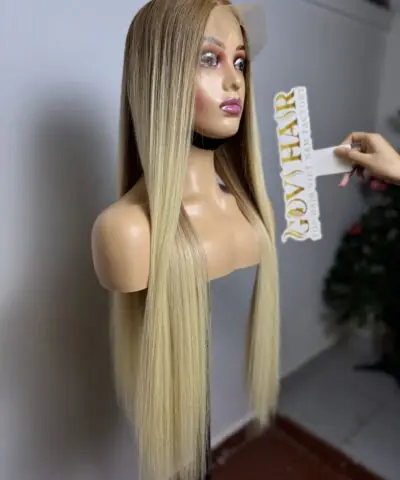Closure Wig 7x7 HD Lace 28 Inch 180% Density Ombre Blonde
