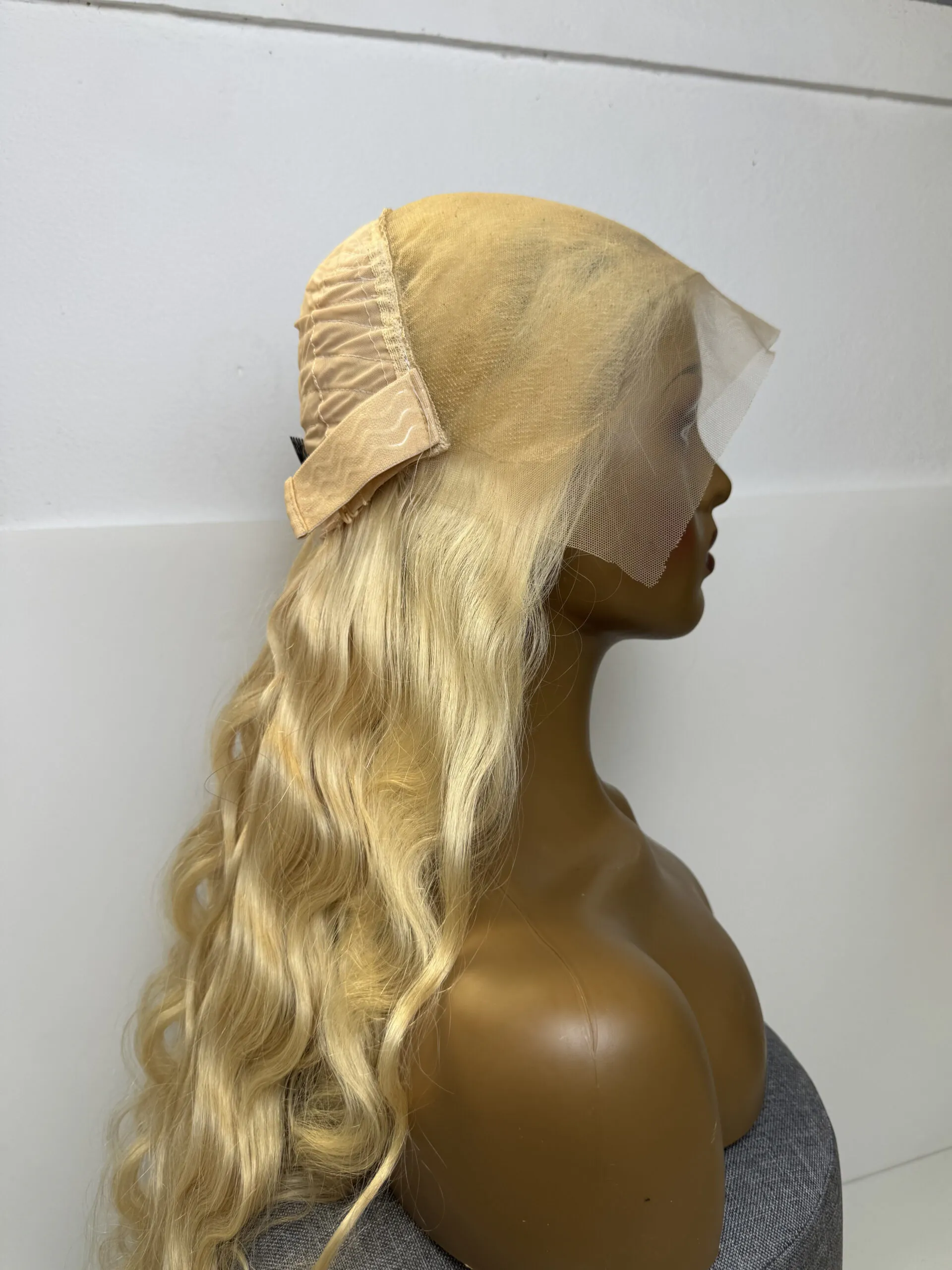 Natural Wave Human Hair Frontal Wig 13x4 HD Lace 28 Inch 250% Density Platinum