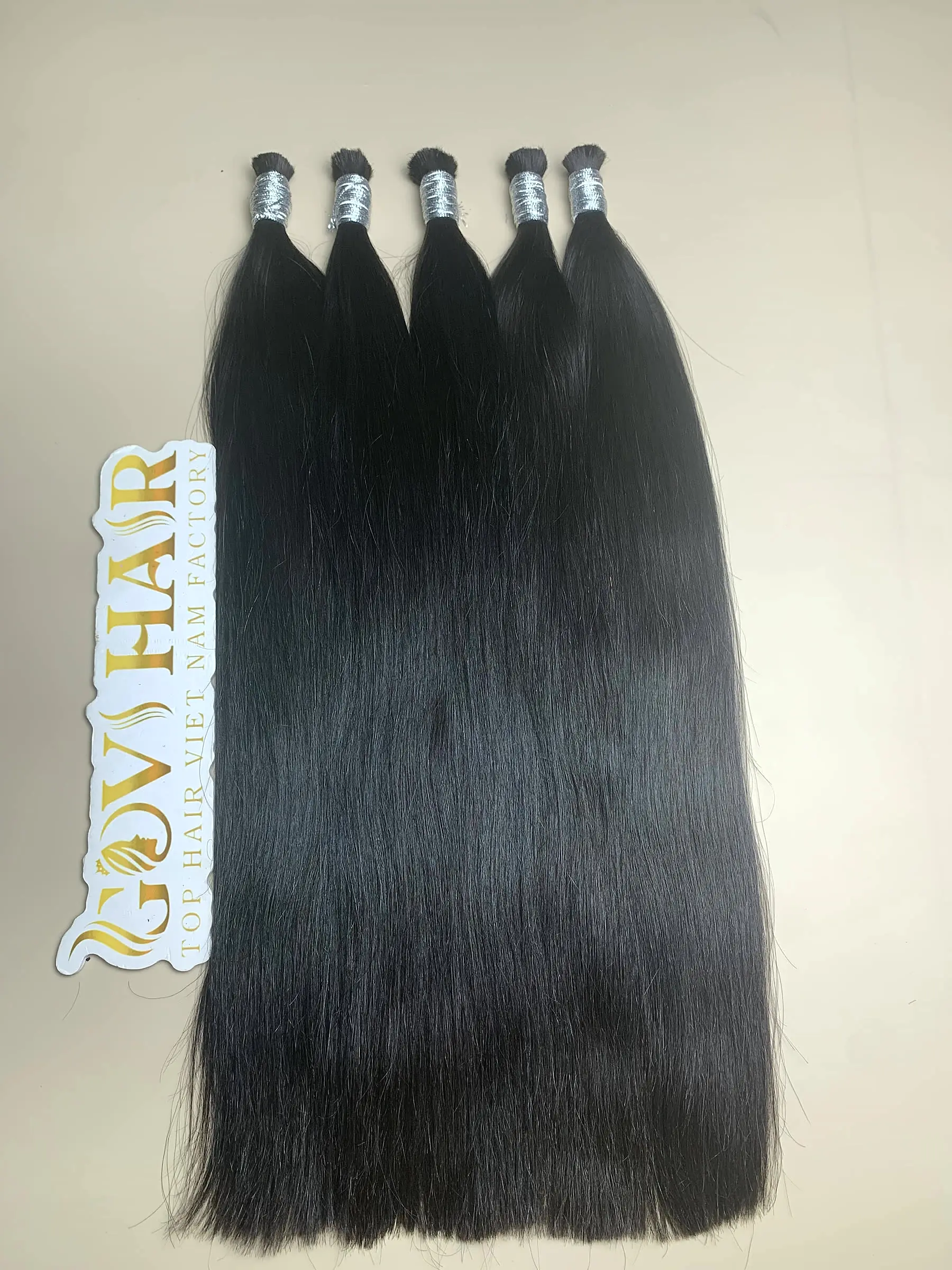 raw Vietnamese bulk hair close up view 6