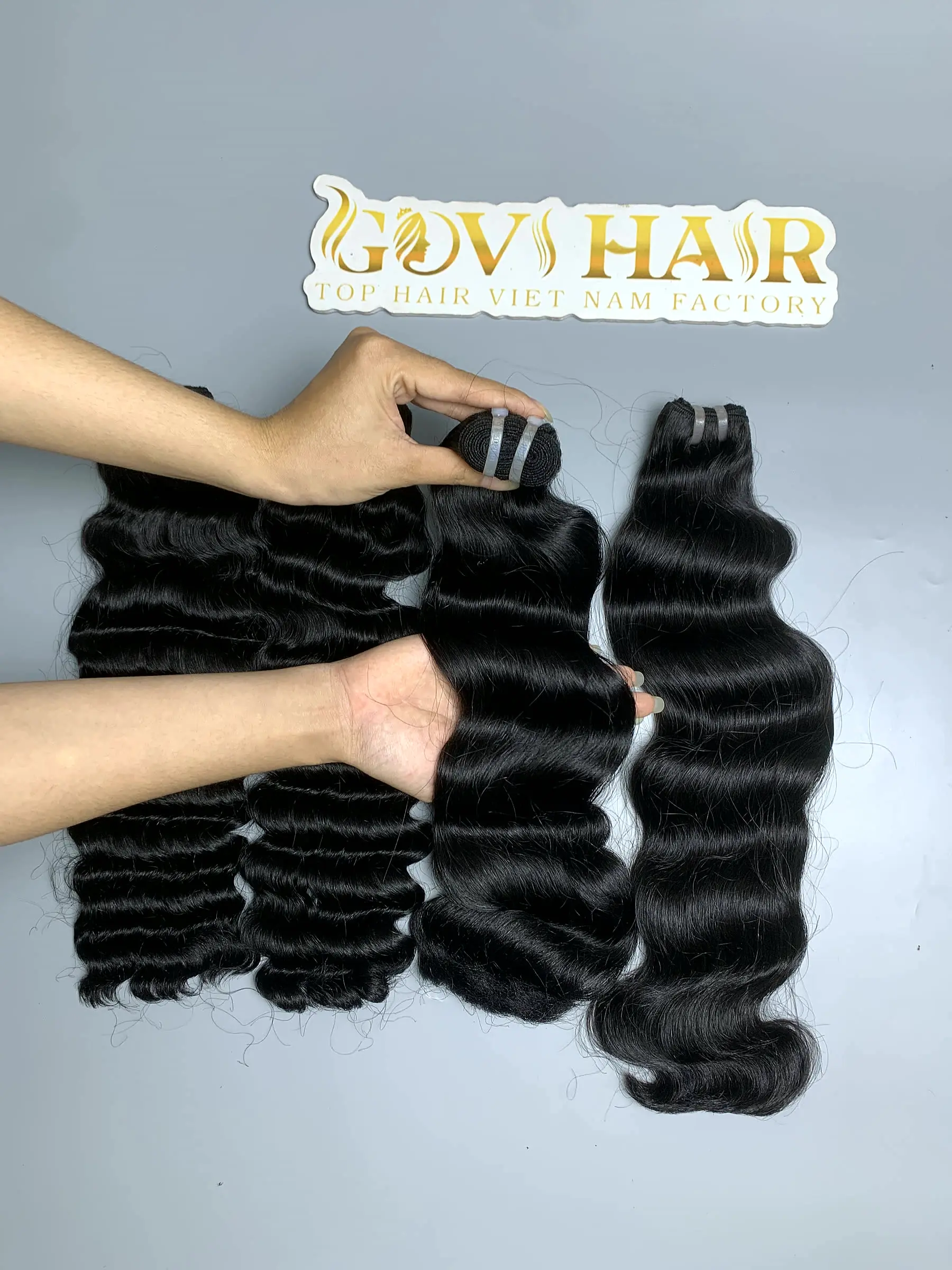 raw hair bundles with deep curly and natural wave close up view 6