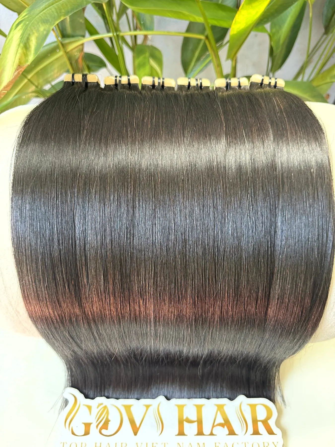 Bone straight 26 inch tape in hair extensions