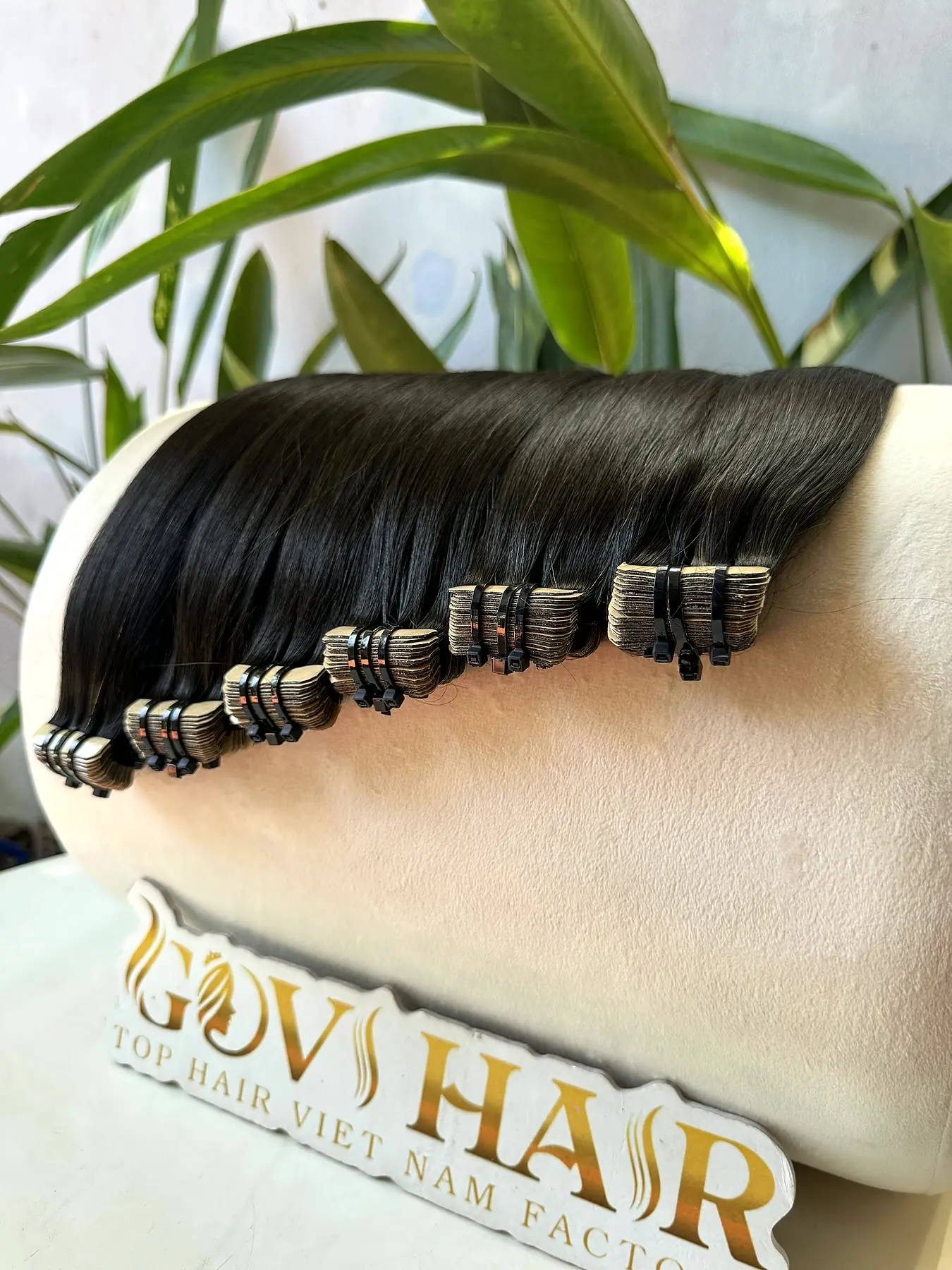 Black 26 inch tape in hair extensions #1B